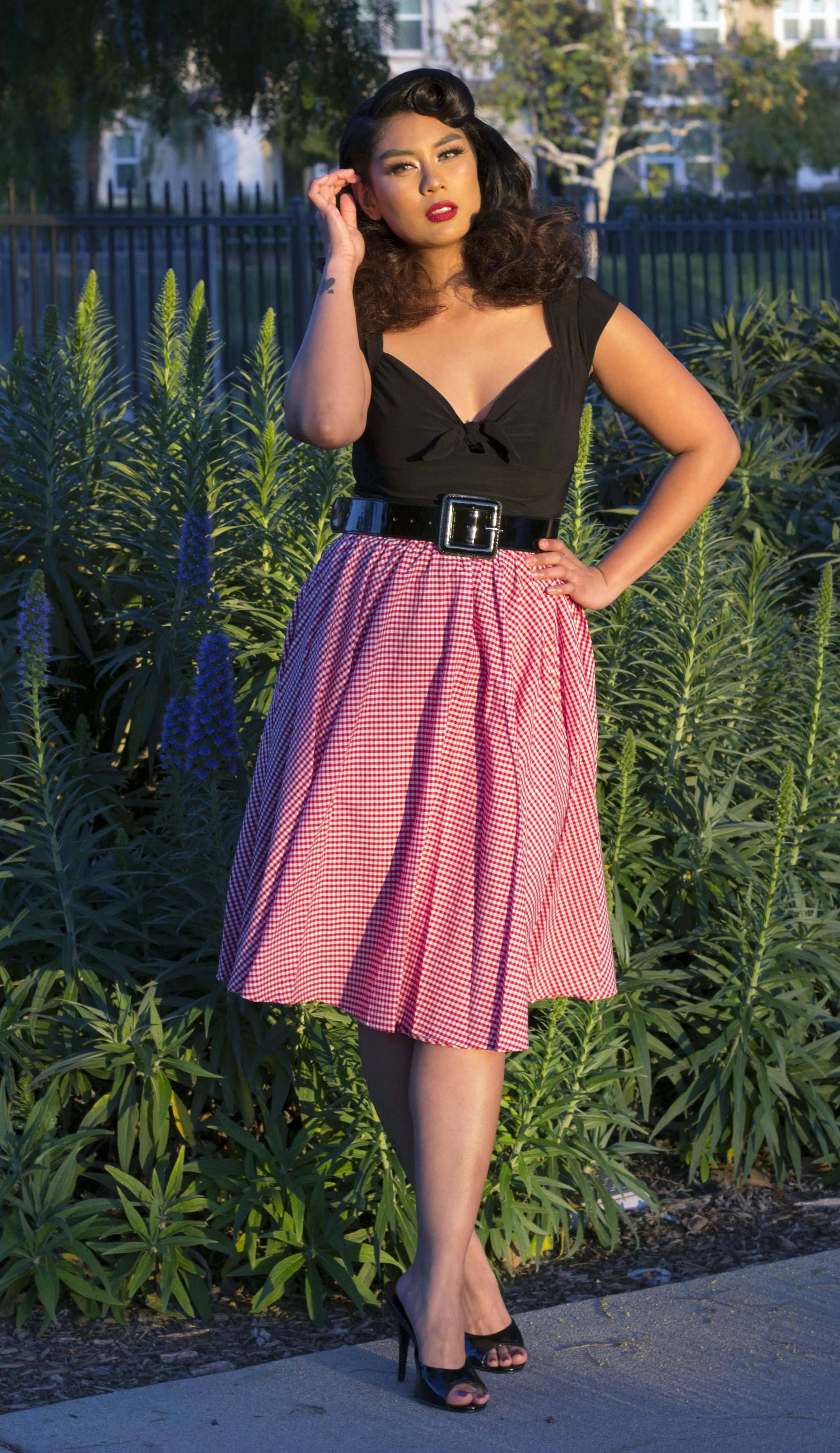 Black Sweetheart Vixen Tie Top