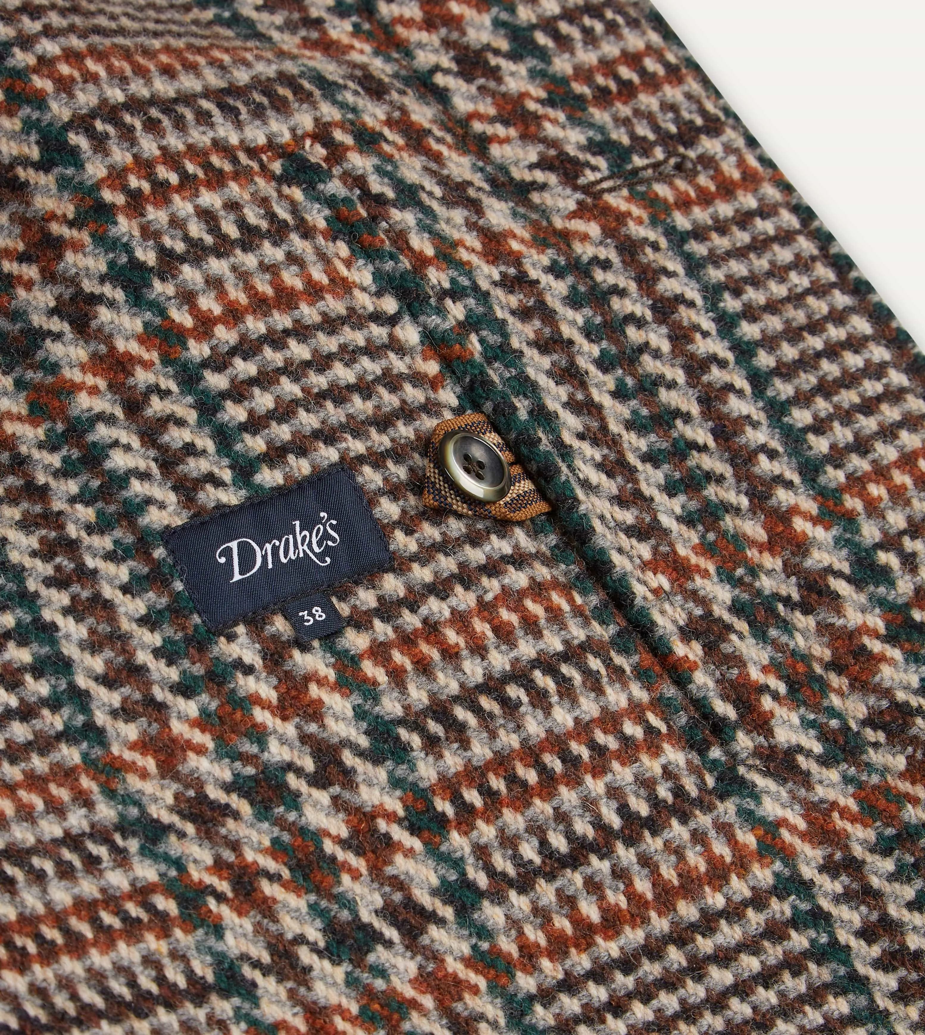Premium Wool Raglan Coat in Prince of Wales Check Pattern