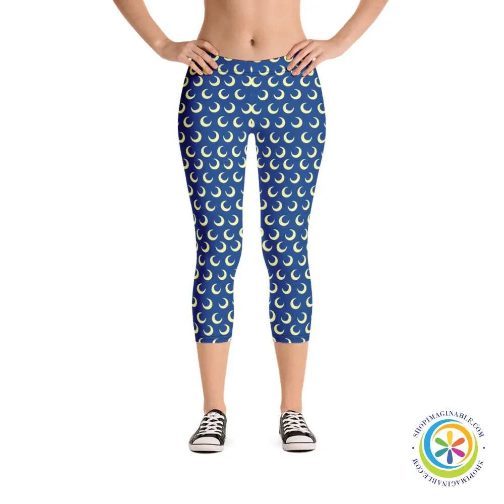 Signature Crescent Moon Capri Leggings