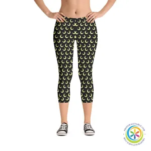 Signature Crescent Moon Capri Leggings