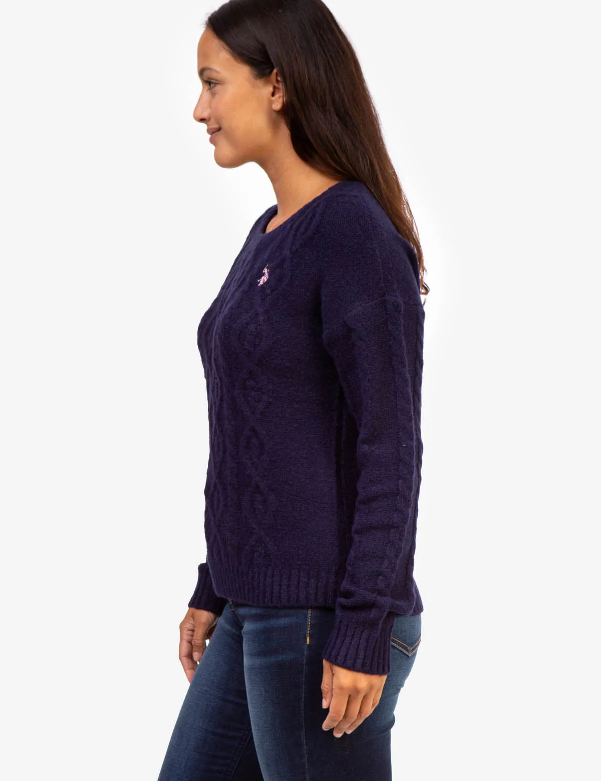 SOFT CABLE CREW NECK SWEATER