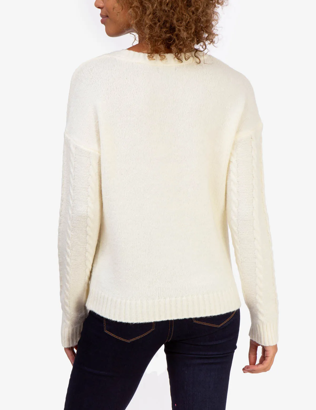 SOFT CABLE CREW NECK SWEATER