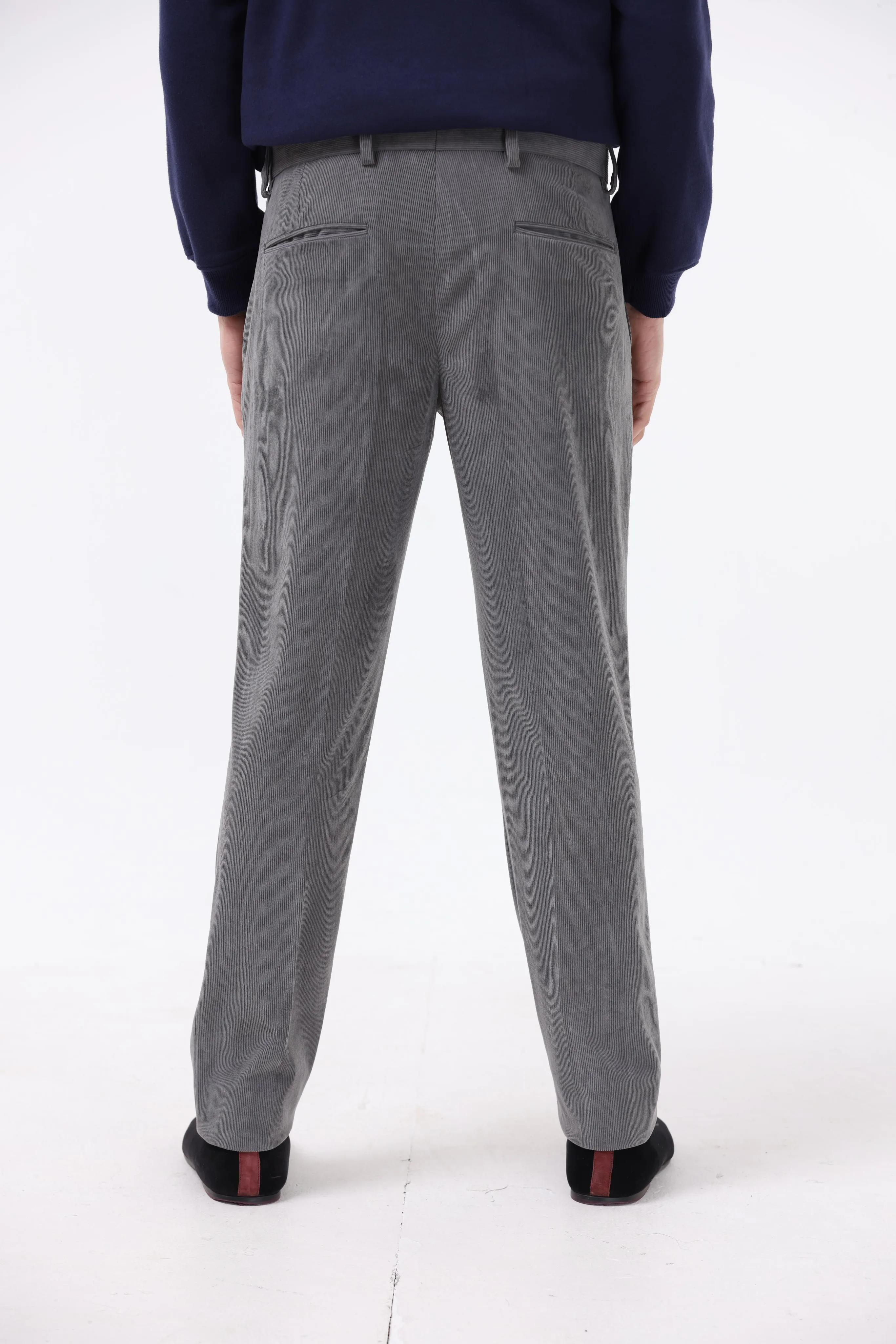 STATEMENT CORDUROY TROUSERS IN GREY