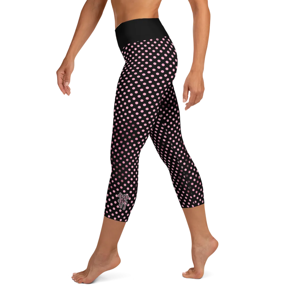 Sunblocked Run Star Hike Pretty in Pink Smoky Spotlight Halftone Dot Capri Yoga Leggings