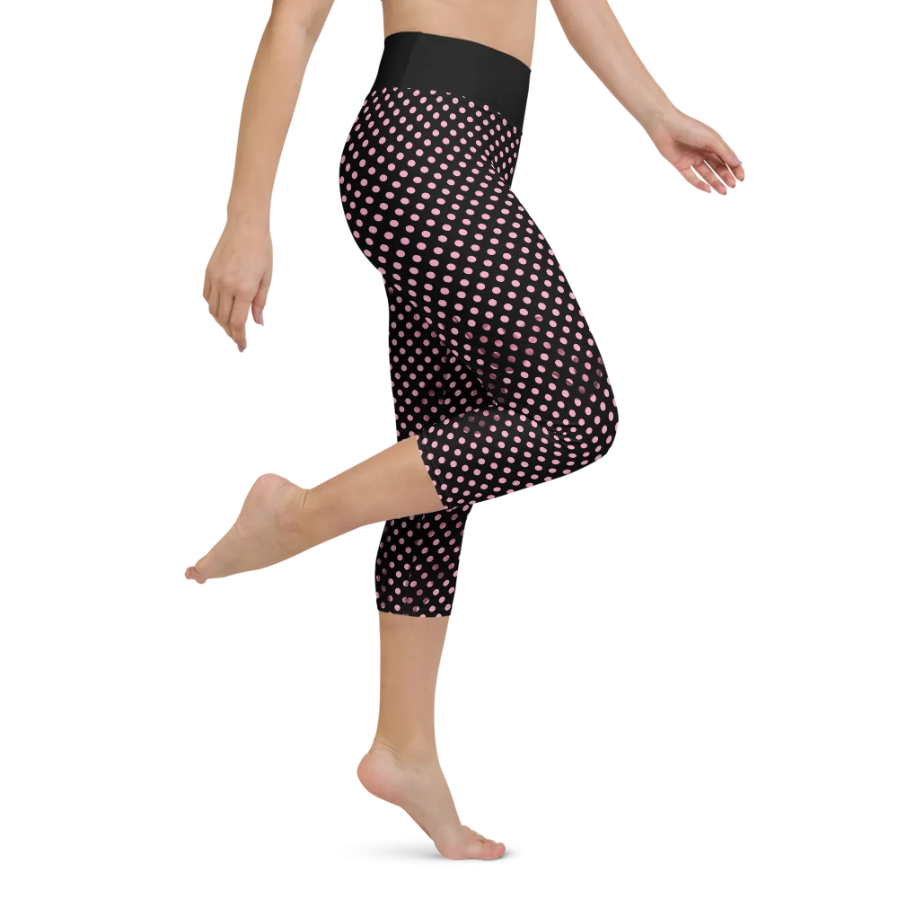 Sunblocked Run Star Hike Pretty in Pink Smoky Spotlight Halftone Dot Capri Yoga Leggings