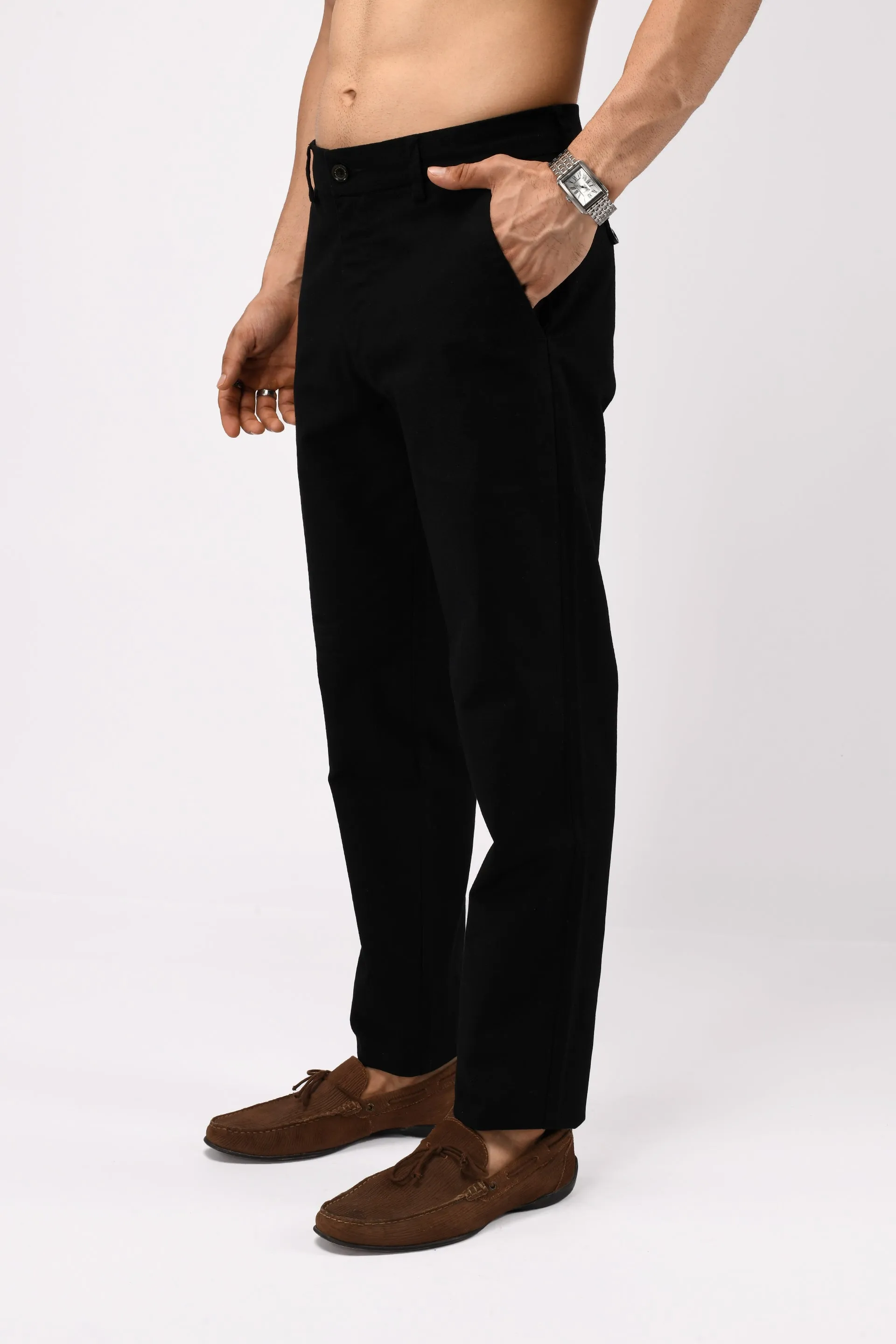 TIMELESS COTTON CHINOS- LINEN FEELS IN BLACK