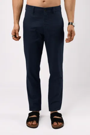 TIMELESS COTTON CHINOS- LINEN FEELS IN NAVY