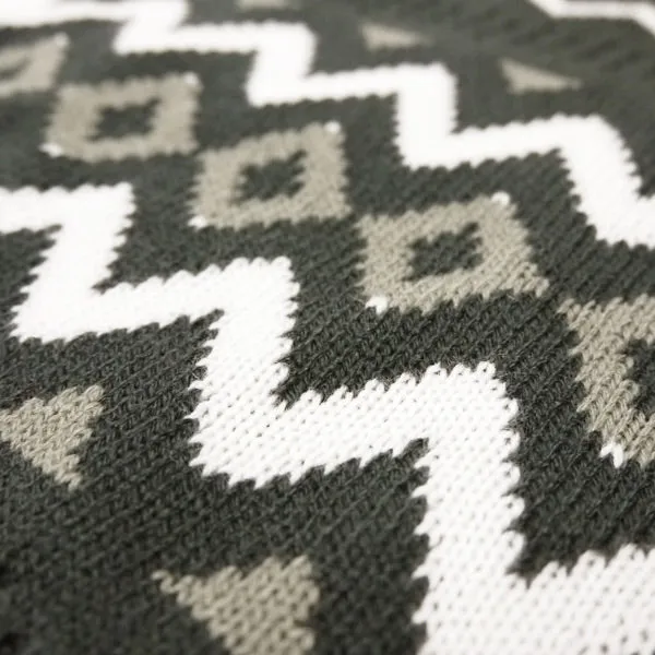 ZIG ZAG DOG SWEATER